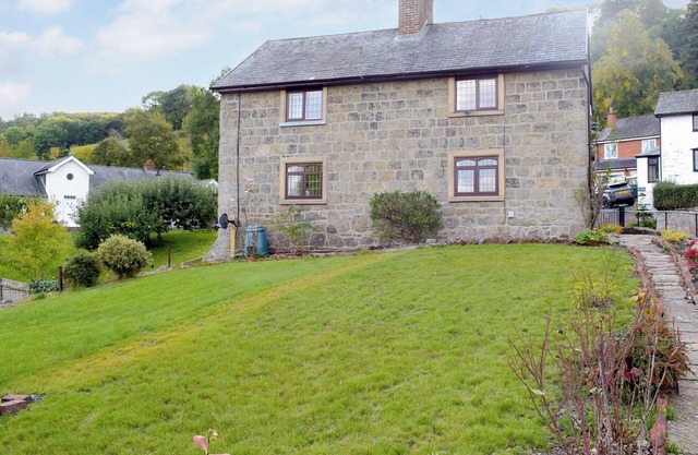Set in the picturesque border town of Montgomery, close to all town amenities.