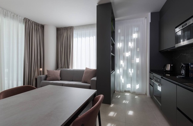 Seven Air Apartment
