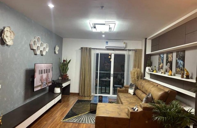 Seven eleven condo