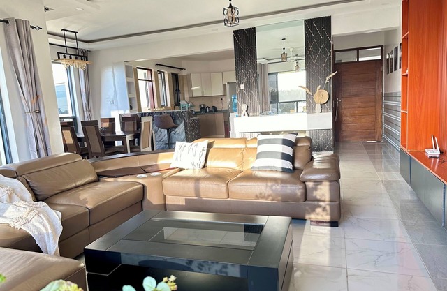 Seven Seas, Ocean Views 3BR Penthouse in Nyali