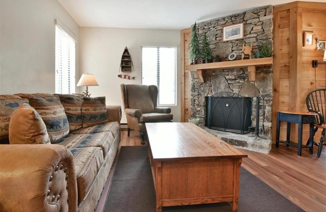 Seven Springs Swiss Mountain 1 Bedroom Standard Condo, Single Level! condo