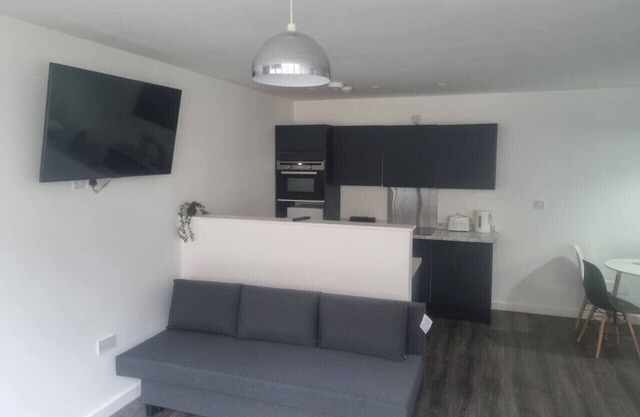 Sevenstay Bold St Apt 12