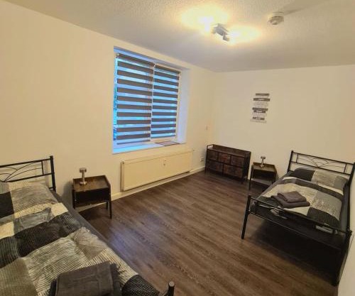 Seyfarthrooms - Monteurwohnung Crimmitschau 8 - zentrale Lage, gute Anbindung, voll ausgestattet
