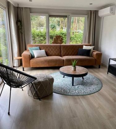 Sfeervol chalet Hoenderloo, de Veluwe