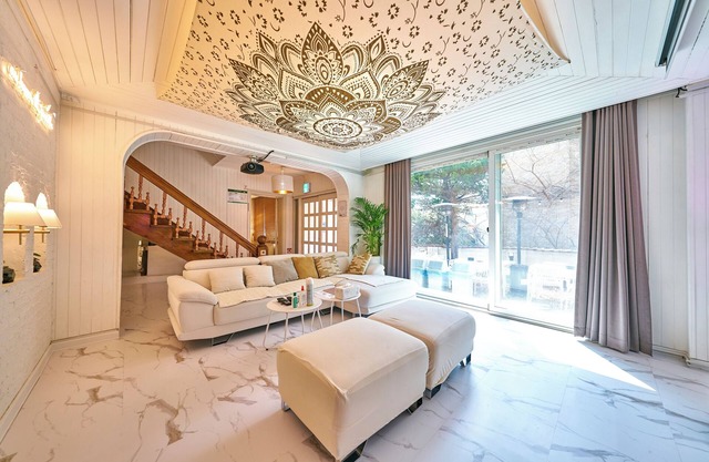 SG Tailored Service Home near Metro
