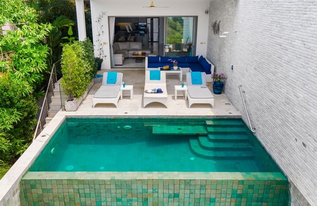 Shades of Blue - 2 Bedroom Luxury Rental Villa
