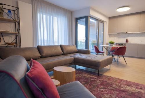Shades of Grey 124 - Cloud9 Residence - Pipera - Floreasca - Barbu Vacarescu Area