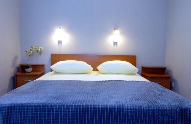 Shakhtyor Hotel