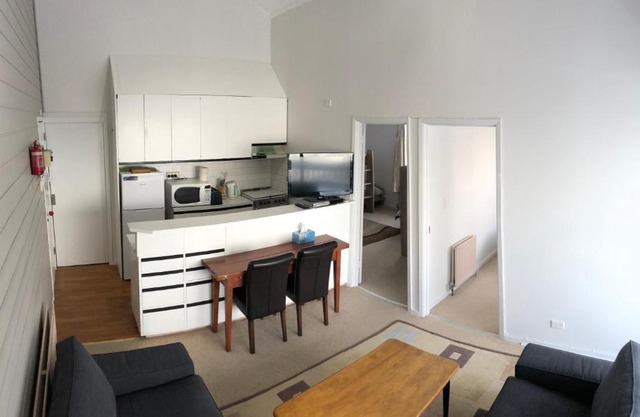 Shamrock Apartment 4