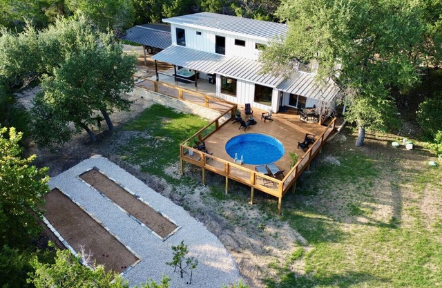 Shangri La with Pool, Arcade, and Hot Tub