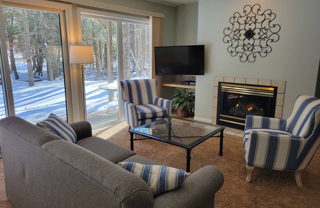 Shanty Creek 2 bed/2 bath in Bellaire offers fun for all seasons-ski, golf, hike