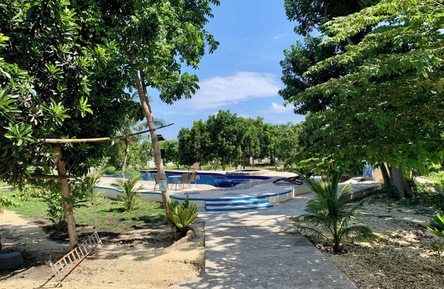 Shas Resort