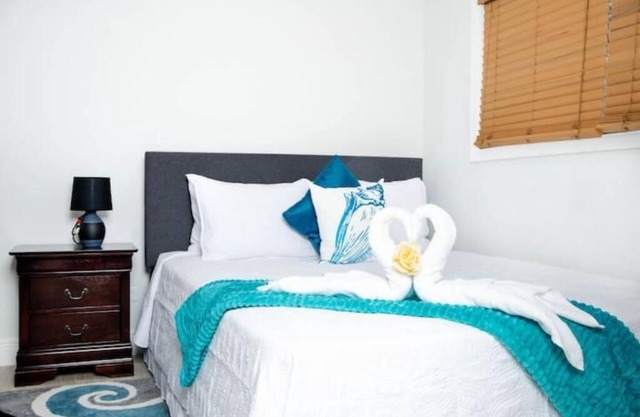 Sheer Bliss BeachView Apt #2