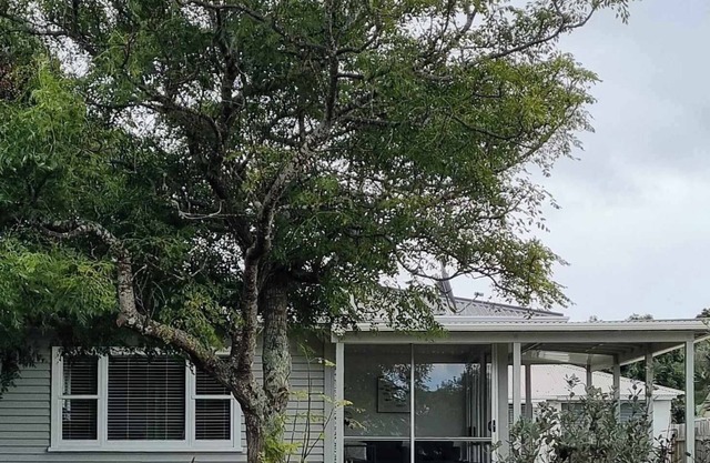 Shell Cottage - lovely cottage situated in Pukenui