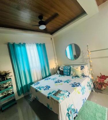 Shella Home Stay