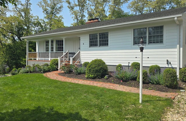 Shelter Island Serene Getaway. Amazing view, spacious & comfortable. Sleeps 6.