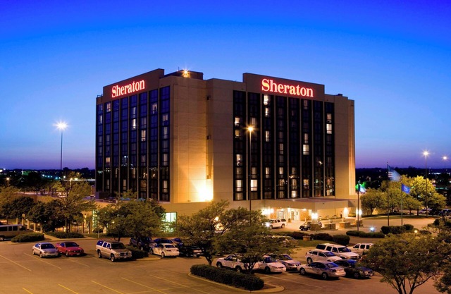 Sheraton West Des Moines Hotel