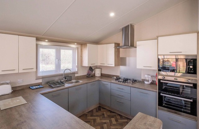 Sherwood 29 is a stunning lodge, extremely modern and perfect for the whole family.