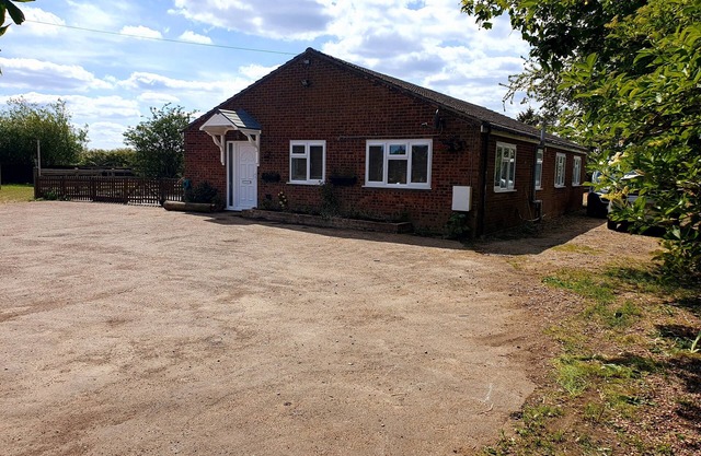 Sherwood Bungalow 3 Bedroom Entire Property