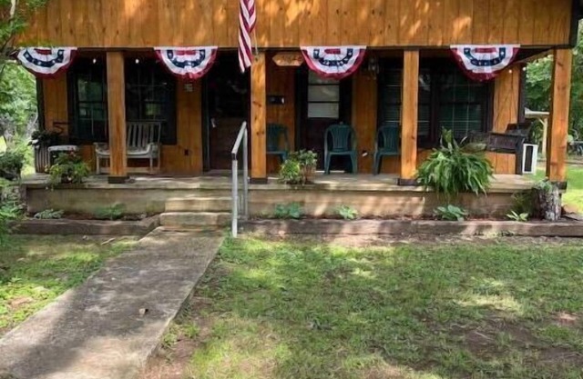 Shingle Mill Cabin on south fork of Caddo River