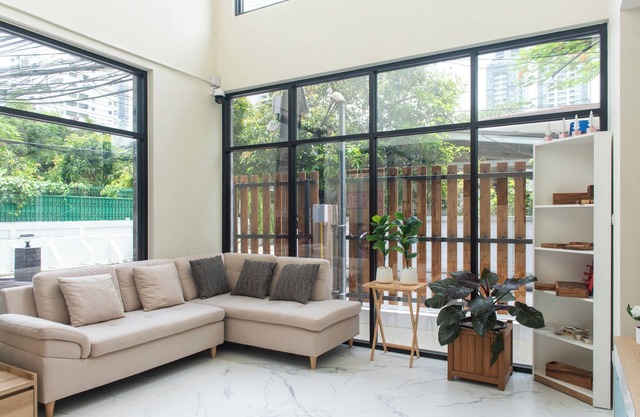 Shizuka House