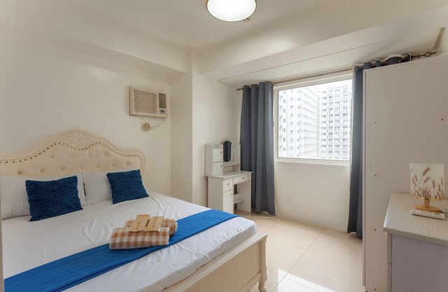 Shore Residences - 2Br 2Baths Pool View Spacious Unit