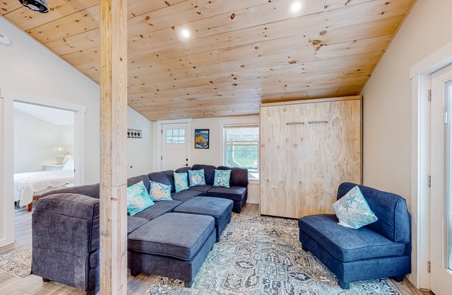 Shorelands, Unit 44-3 | Condo in Kennebunk with pool and playground access