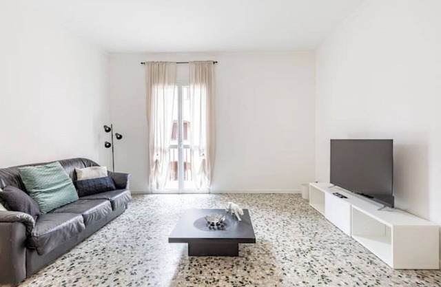 Short Stay Pavia - by LM Apartments Via Indipendenza 80A Pavia