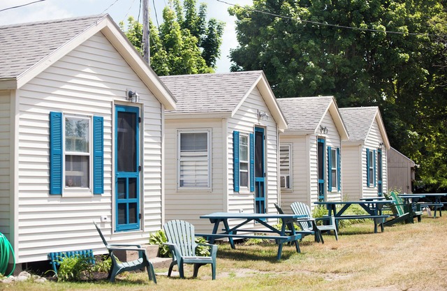 Short walk to Short Sands & Long Sands Beaches! Affordable vacation in York! #6