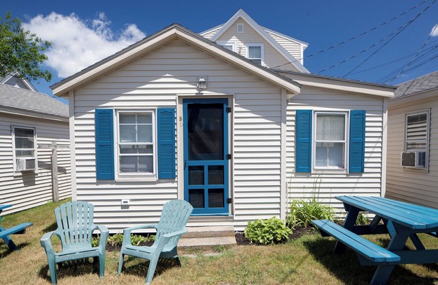 Short Walk to Short Sands & Long Sands! Affordable Vacation in York! #5