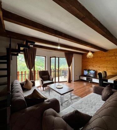 Shpella e madhe - Villa Moderne