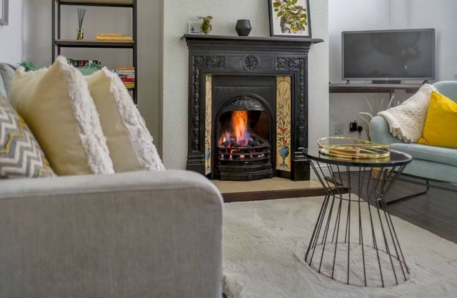 Shrewsbury Fields - a holiday let that sleeps 5 guests in 3 bedrooms