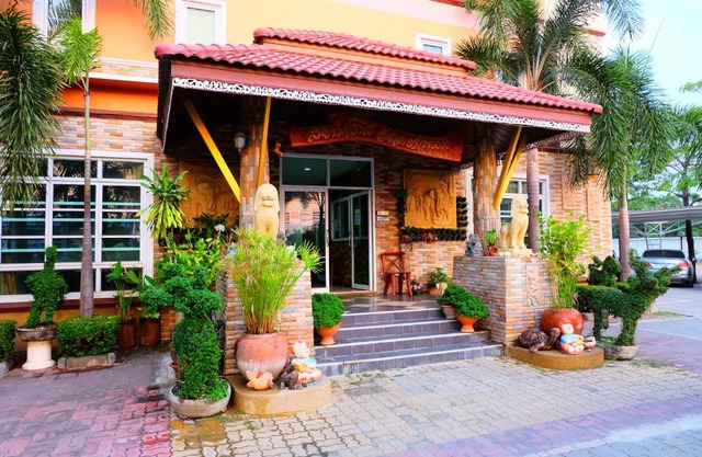 Siam House Interplace