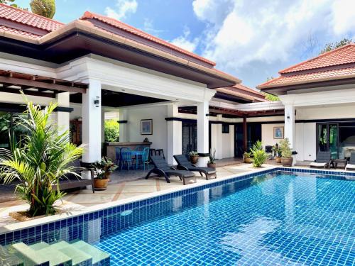 Siam Jewel - Private pool villa in Bang Tao