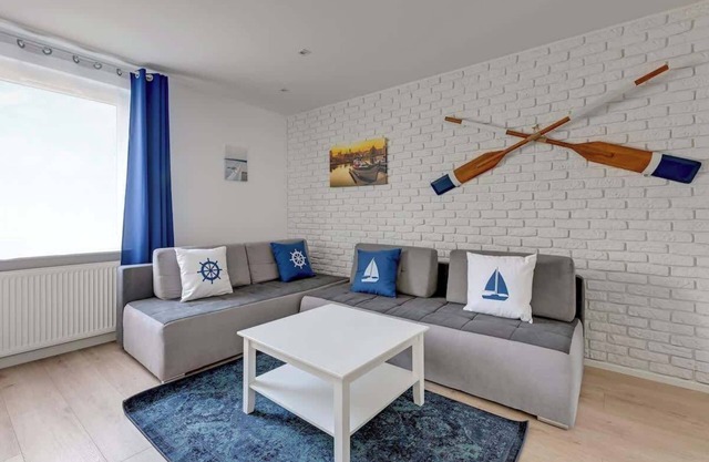 Siennicka 50 | Standard Apartment | Pet Friendly