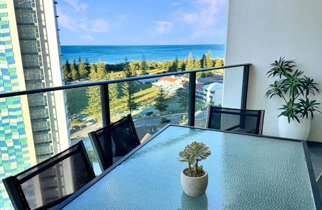 Sierra Grand 15th floor Ocean Views parking