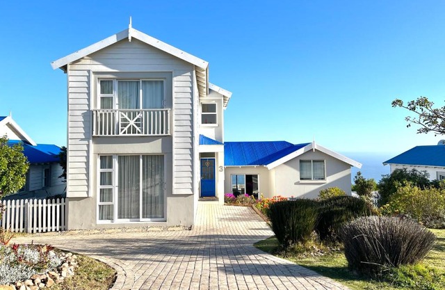 Signature Lodge 3 @ Pinnacle Point Golf Estate