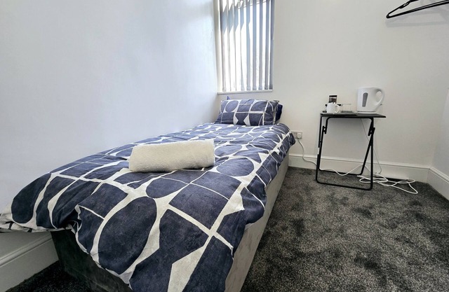 Signature Single Room - Private Bathroom Room 3