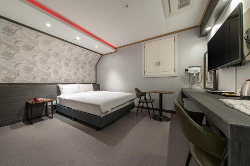 Signature Tourist Hotel