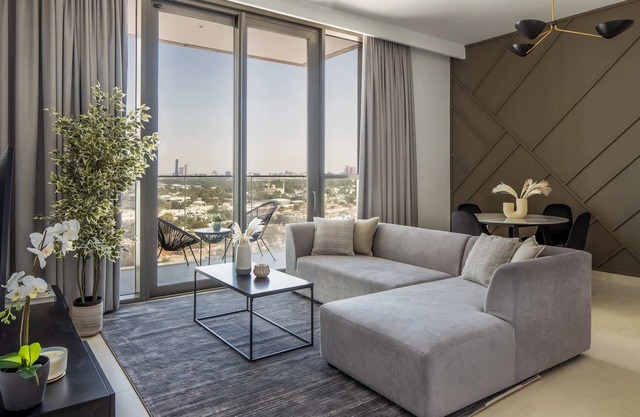 Silkhaus Downtown Views Tower New 1BR | Gym access