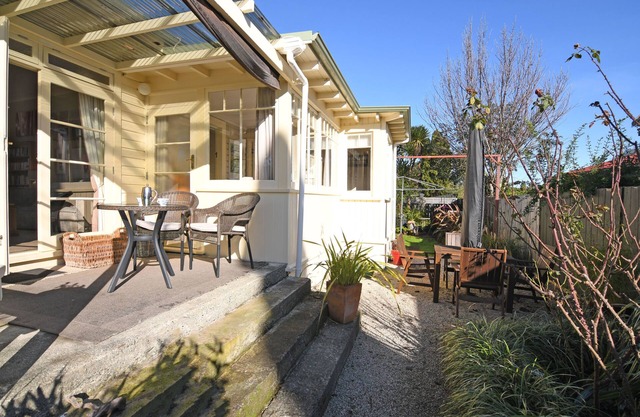 Silkwood Cottage - Richmond Holiday Home