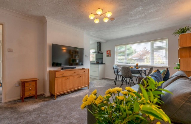 Silverdale Secret Gem with Private Garden | Pass the Keys
