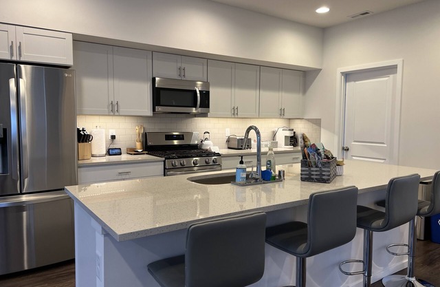 Silverdale Modern Townhome