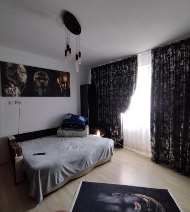 Simi Residence