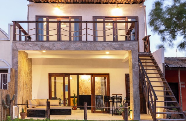Simple and cozy guesthouse 7 minutes from the beach.