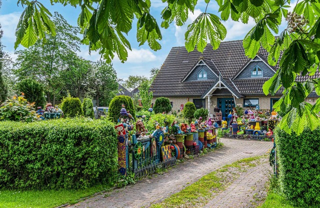 Simple but cosy holiday apartment in a quiet location in Fahretoft.