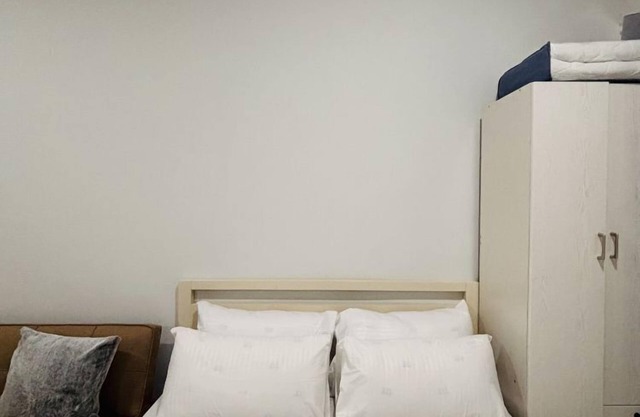 Simple & Stylish Studio Stay at WV Towers