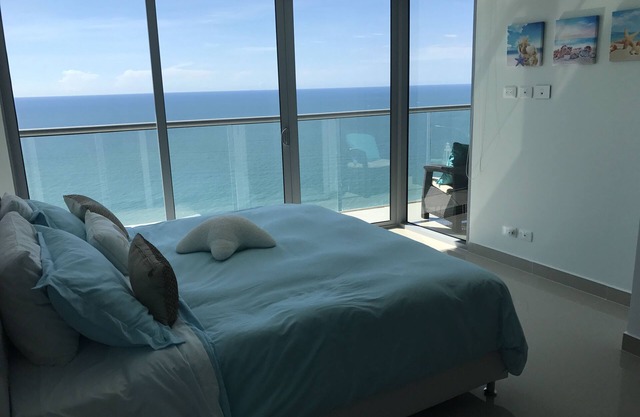 SIMPLY PARADISE New 2017 Direct Ocean Front Luxury condo on the 38th Floor