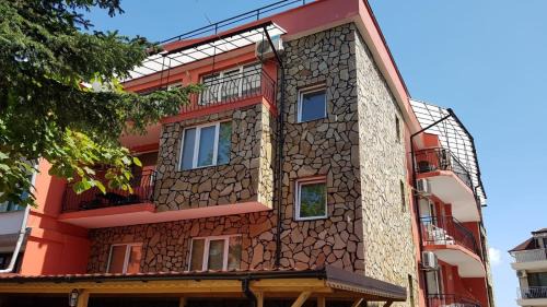 Sineva Guest House