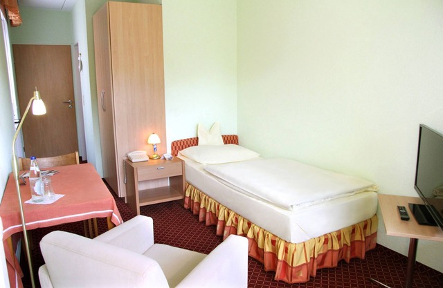 Single Room 1 - Hotel Garni Goldener Schwan
